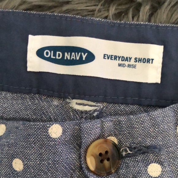 Super cute polka dot shorts, size 8. - Picture 2 of 6